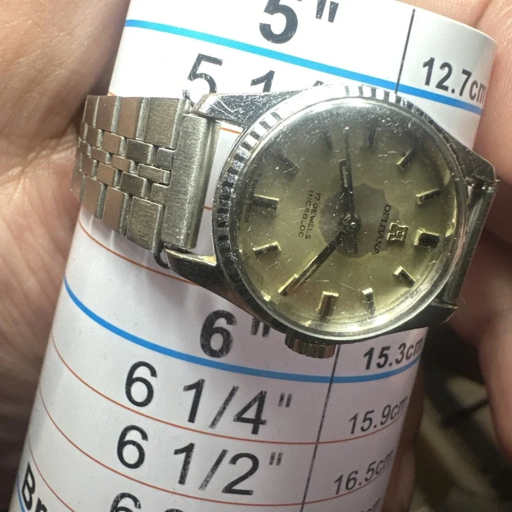 Delbana dial little